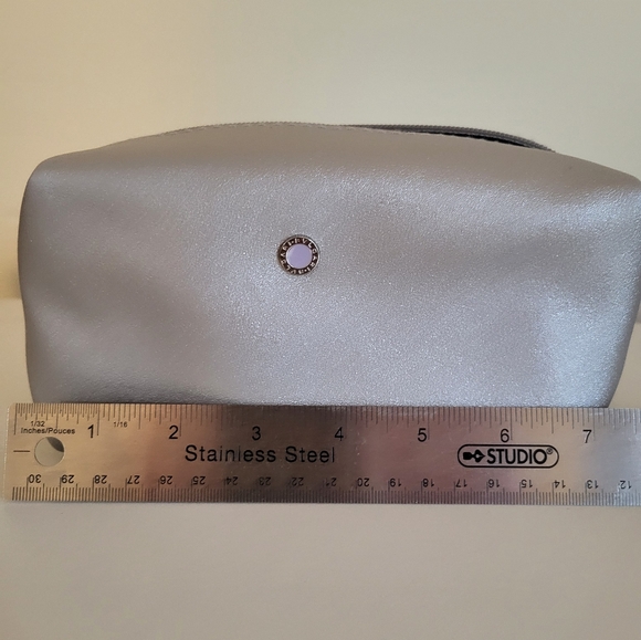 Bulgari Zippered Makeup Bag / Clutch /Pouch - Picture 5 of 6